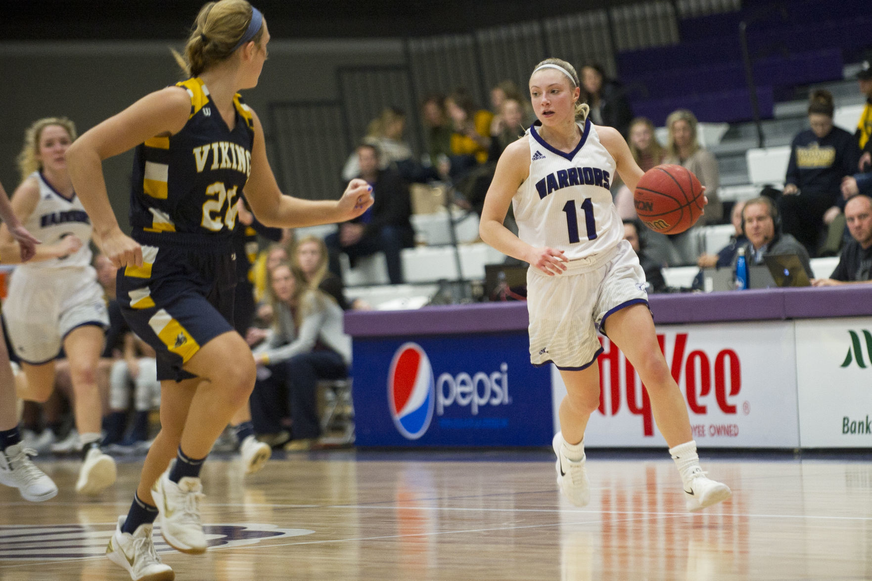 WSU v. Augustana 08